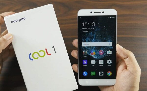 „Coolpad“ sulaukė investicijų ir taps AI technologijų kompanija