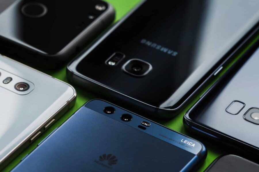 Geriausi 2017-ųjų metų išmanieji telefonai