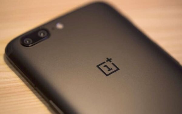 „OnePlus 3T“ siuntė informaciją apie vartotojus į Kinijos „Alibaba“ serverius