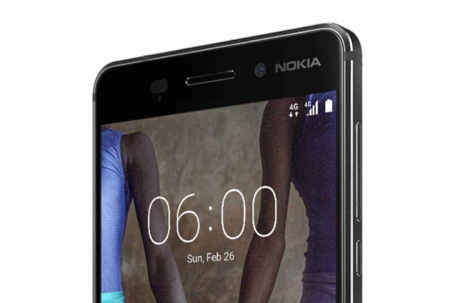 Ruošiamas „Nokia 10“ telefonas su penkiomis kameromis