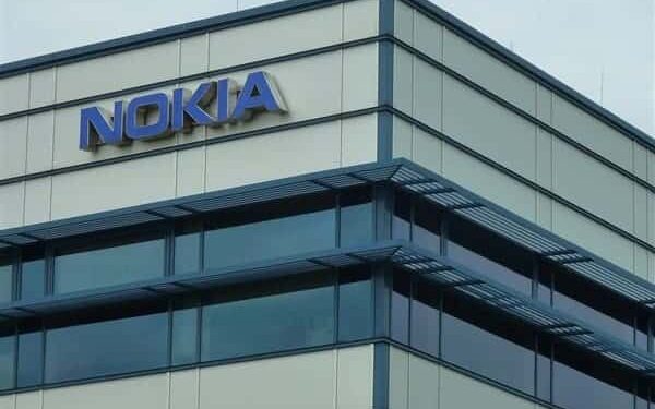 „Nokia“ per 5 metus tikisi sugrįžti tarp 5 populiariausių gamintojų