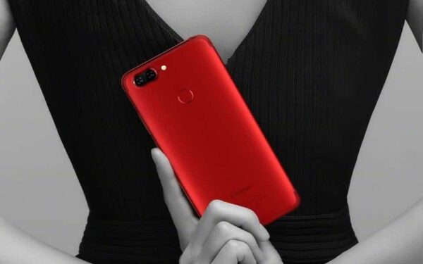 „Lenovo S5“ pristatomas kaip stiprus konkurentas „Xiaomi Redmi Note 5“