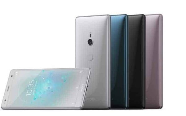 „Sony“ pristatė naujuosius  „Xperia XZ2“ ir „Xperia XZ2 Compact“