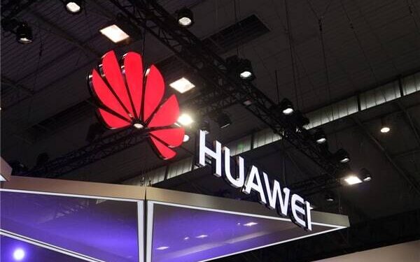 „Huawei“ siekia eliminuoti „Android“ – kuriama nauja operacinė sistema