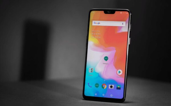 Oficialiai pristatytas naujasis „OnePlus 6“ flagmanas