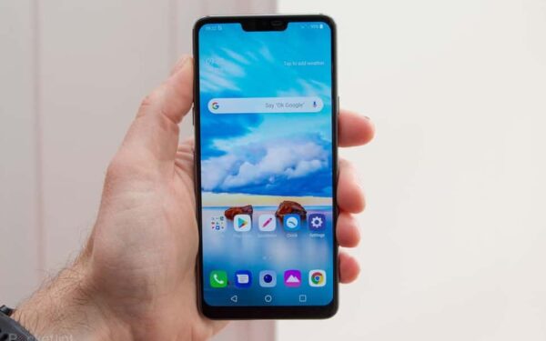 Viską ką reikėtų žinoti apie naujojo „LG G7“ itin ryškų ekraną
