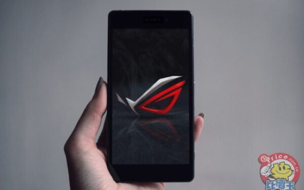 Aiškėja daugiau detalių apie žaidimų mėgėjams skirtą „Asus ROG“