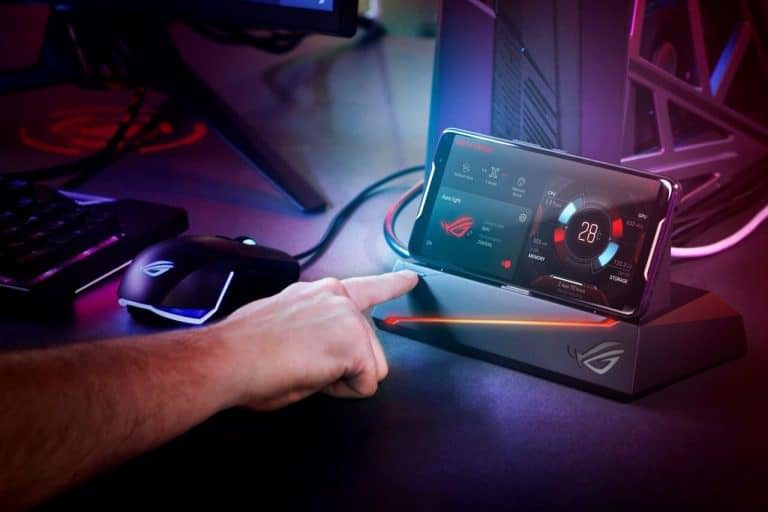 „Asus“ gali pristatyti išmanųjį su 10 GB operatyviosios atminties