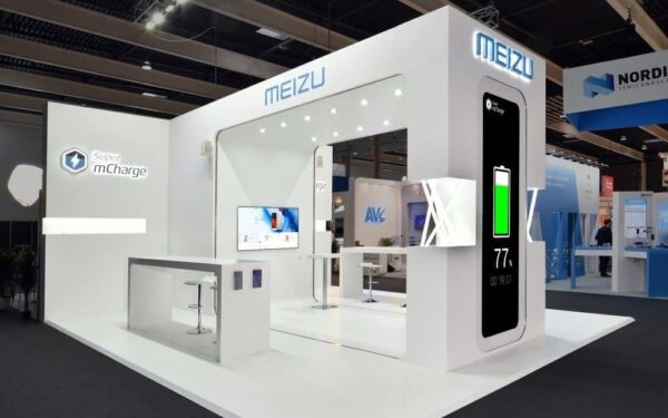 Pasirodė „Meizu 16 Plus“ priekinės panelės nuotrauka