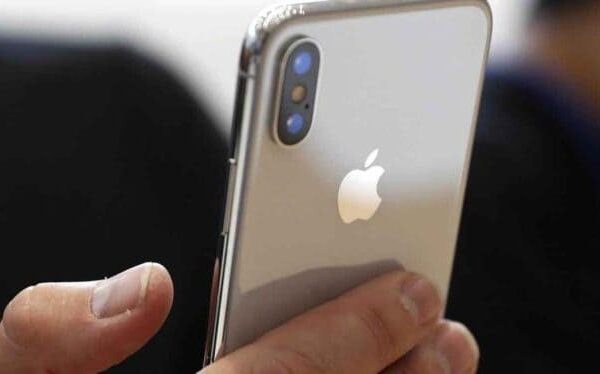 „Qualcomm“ patvirtino: 2018-ųjų „Apple“ modeliai naudos „Intel“ modemus