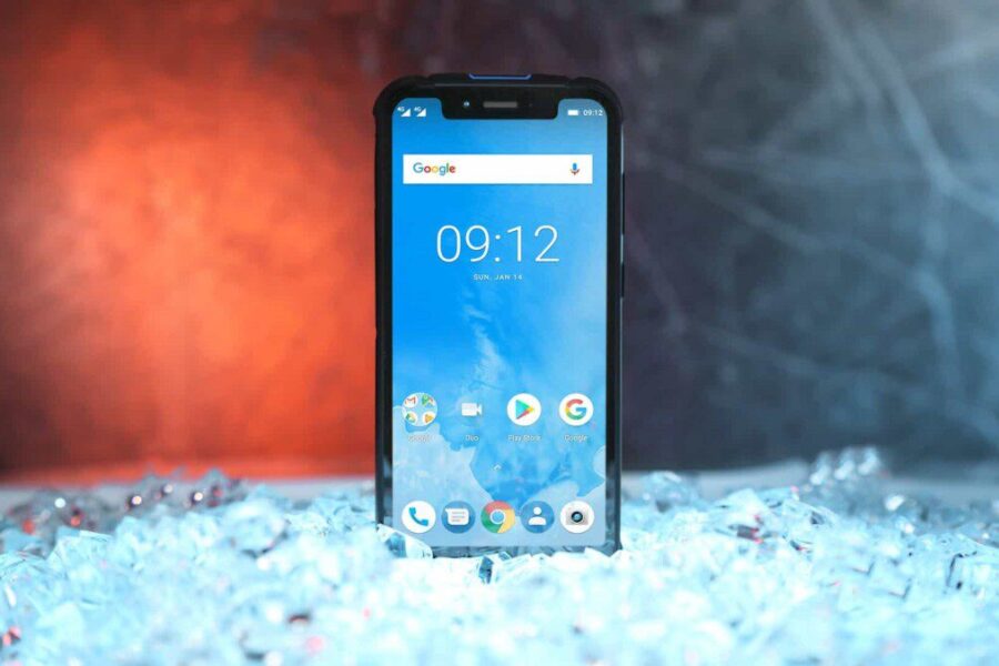 „Ulefone“ oficialiai pristatė pirmąjį itin atsparų telefoną su ekrano išpjova