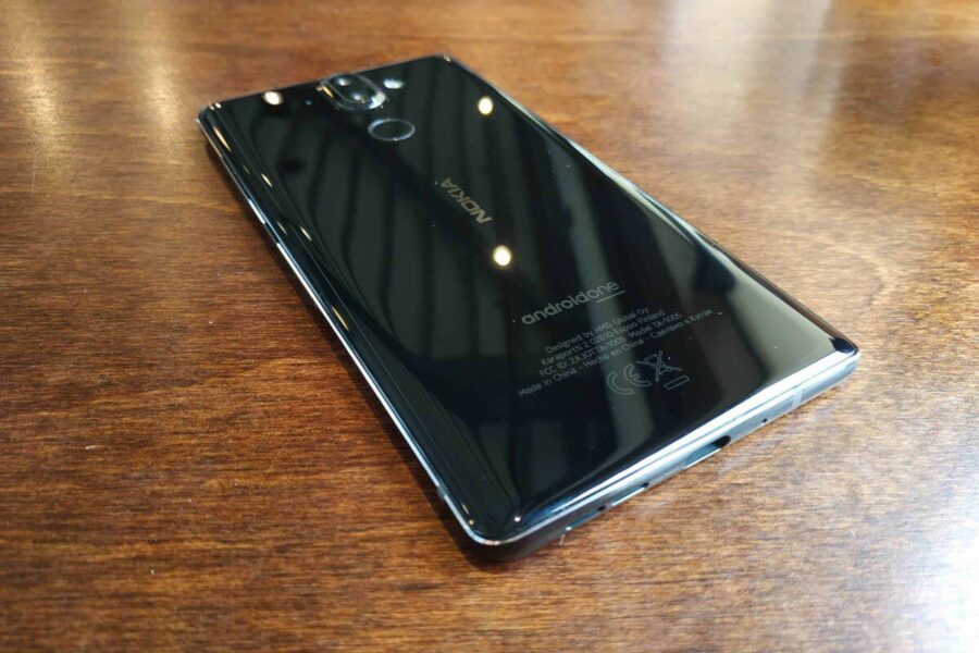 „Nokia 8 Sirocco“ apžvalga
