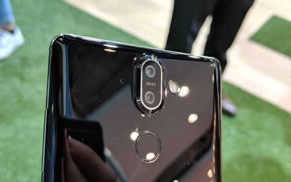 Trys „Nokia“ išmanieji telefonai sulaukė kameros aplikacijos patobulinimo