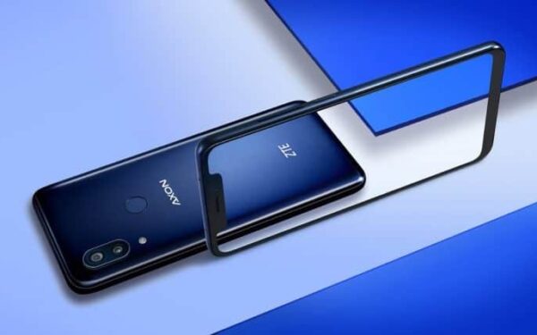 Pristatytas „ZTE Axon 9 Pro“ – „iPhone X“ dizainas, galinga įranga ir baterija