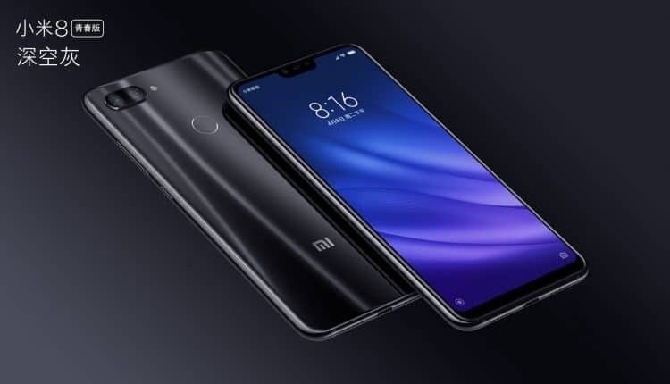 „Xiaomi“ pristatė paprastesnę „Mi 8“ flagmano versiją – „Mi 8 Lite“