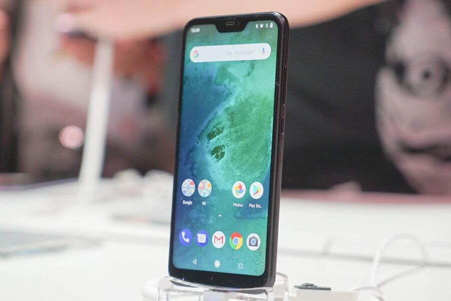 TOP 5 geriausi kiniški išmanieji telefonai iki 150 eurų – 2018 spalis