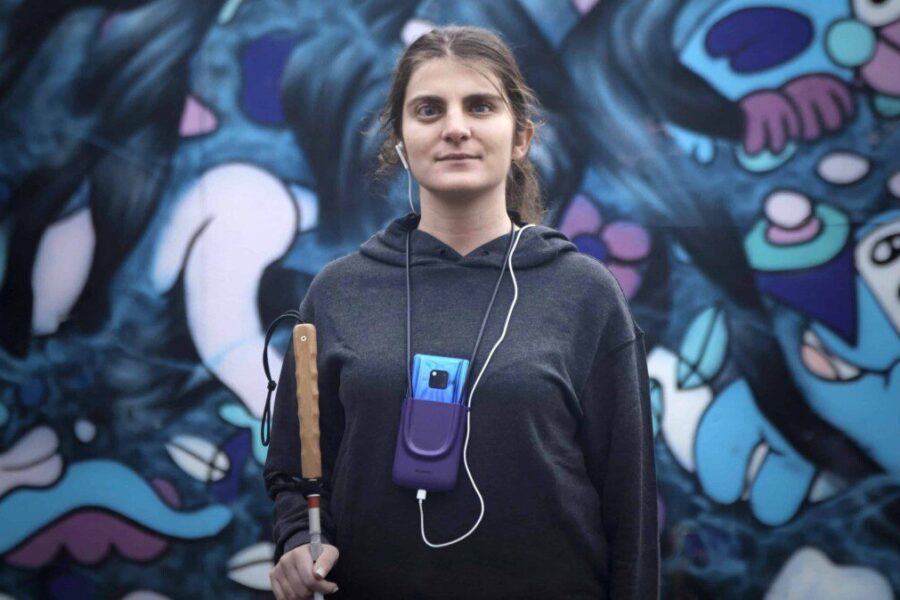 Dirbtinis intelektas leis neregiams „pamatyti“ emocijas