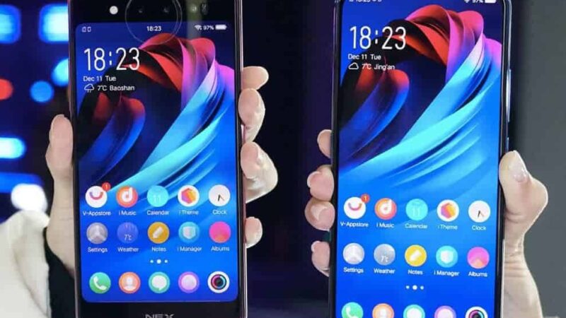 „Vivo NEX Dual Display Edition“ anonsas: du ekranai ir trys kameros