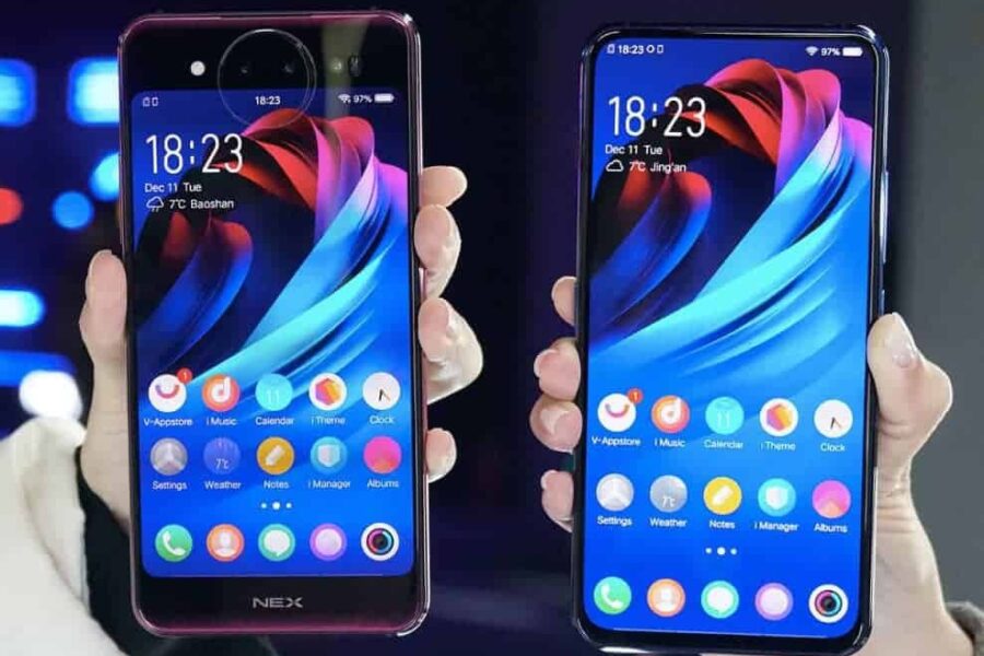 „Vivo NEX Dual Display Edition“ anonsas: du ekranai ir trys kameros