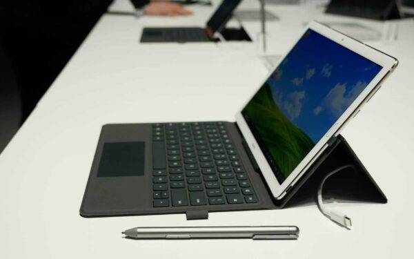 [Akcija] Nuolaidos „Huawei M5“ serijos planšetėms