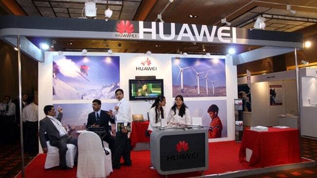 „Huawei“ įkūrėjas: bendrovė niekada neatskleistų savo klientų duomenų