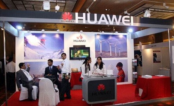 „Huawei“ jau kitąmet gali tapti populiariausiu telefonų gamintoju