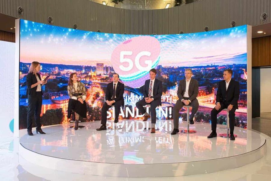 „Telia“ 2018 metus užbaigė mobiliųjų paslaugų fejerverku