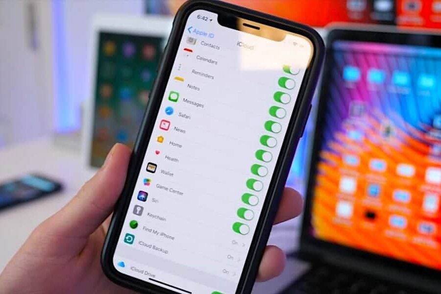 Kaip programišiai įsilaužia į „iCloud“ apsaugotus „iPhone“?
