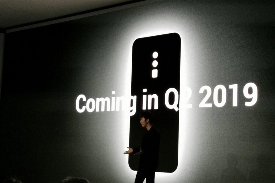 OPPO pristatė 10 kartų priartinimo kamerą išmaniajam telefonui