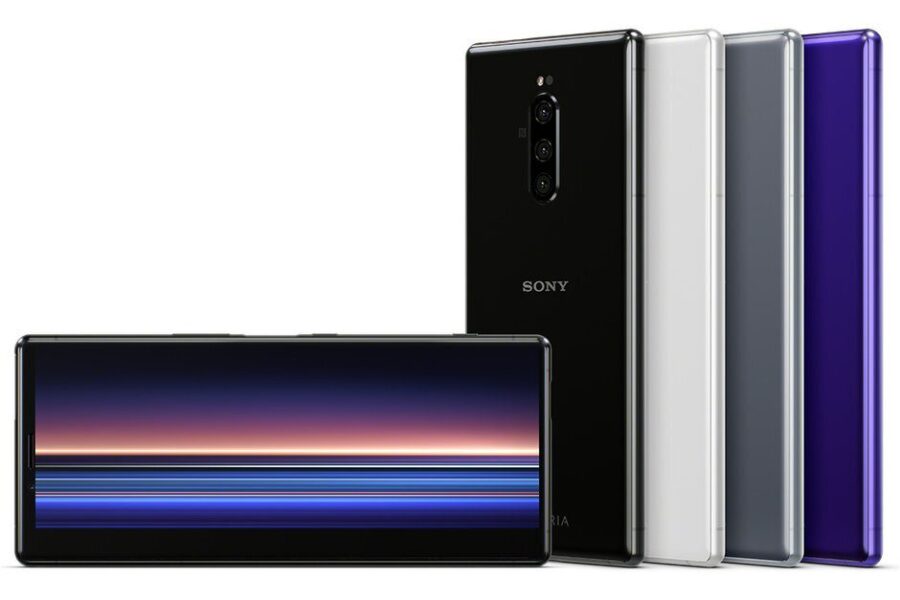„Sony“ pristatė flagmaną su įspūdingu 4K raiškos ekranu