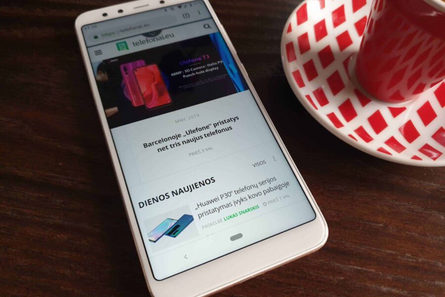 Pirmas įspūdis: „Xiaomi Mi A2”