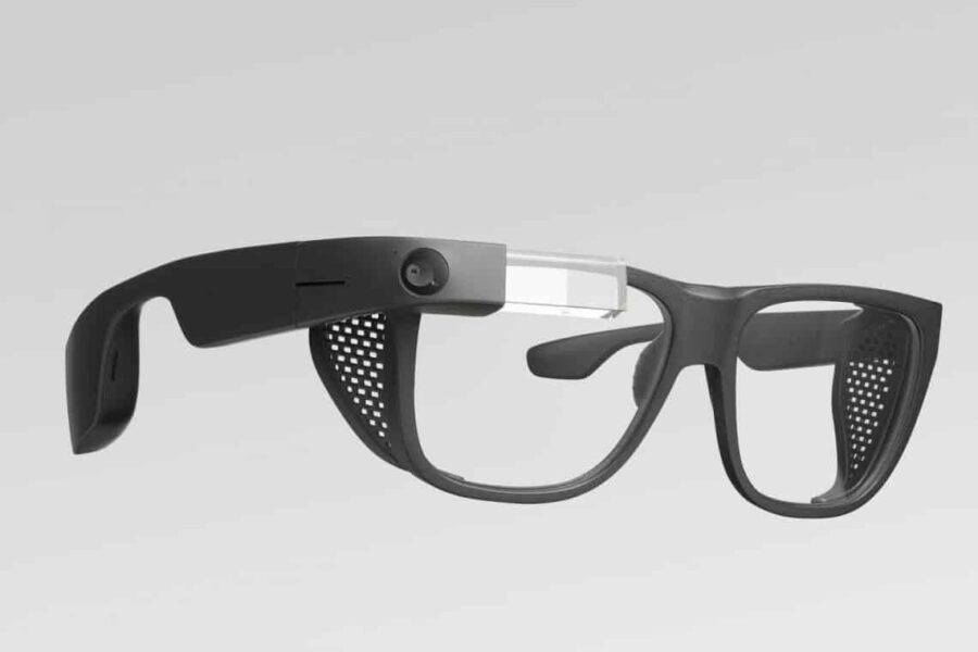 „Google Glass” prisikėlė: „Google” paskelbė apie naują verslui skirtą versiją