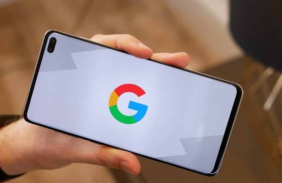 „Google Pixel 4“ gali turėti „Galaxy S10“ tipo išpjovą priekinėms kameroms