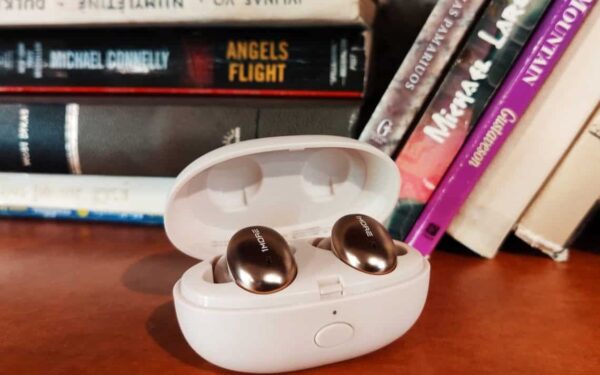 „1MORE Stylish TWS” visiškai belaidžių ausinių apžvalga