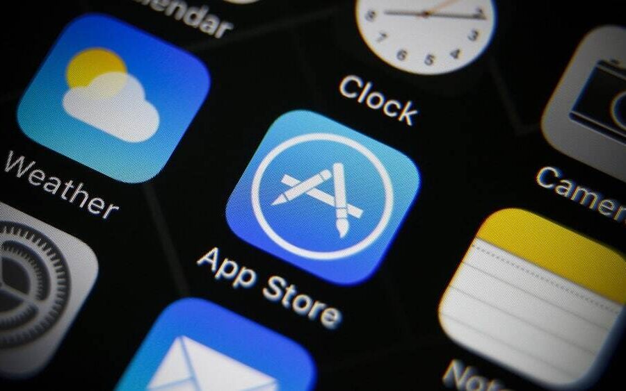 „Apple“ džiaugiasi augančia konkurencija „App Store“ parduotuvėje