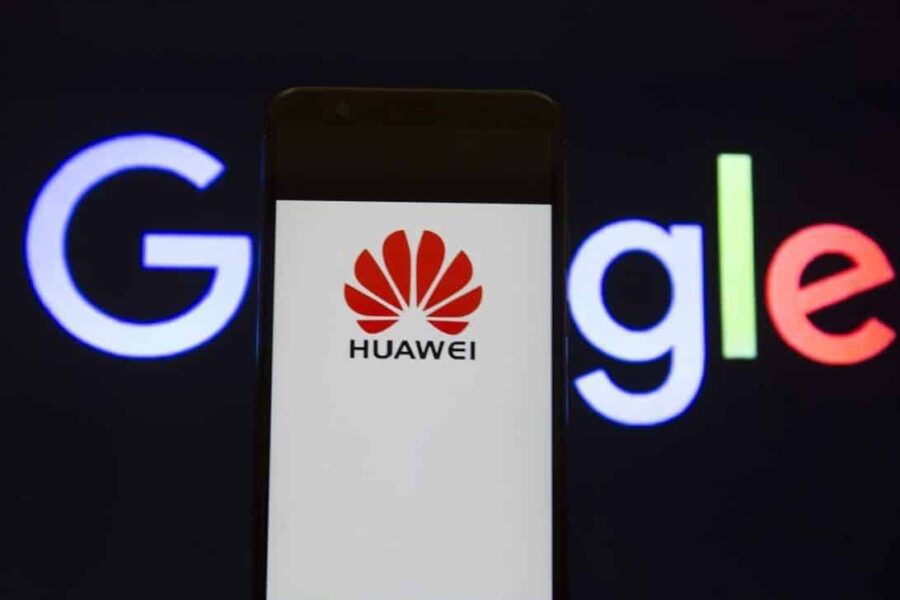 „Google” imasi taikyti „Huawei” ir JAV administraciją