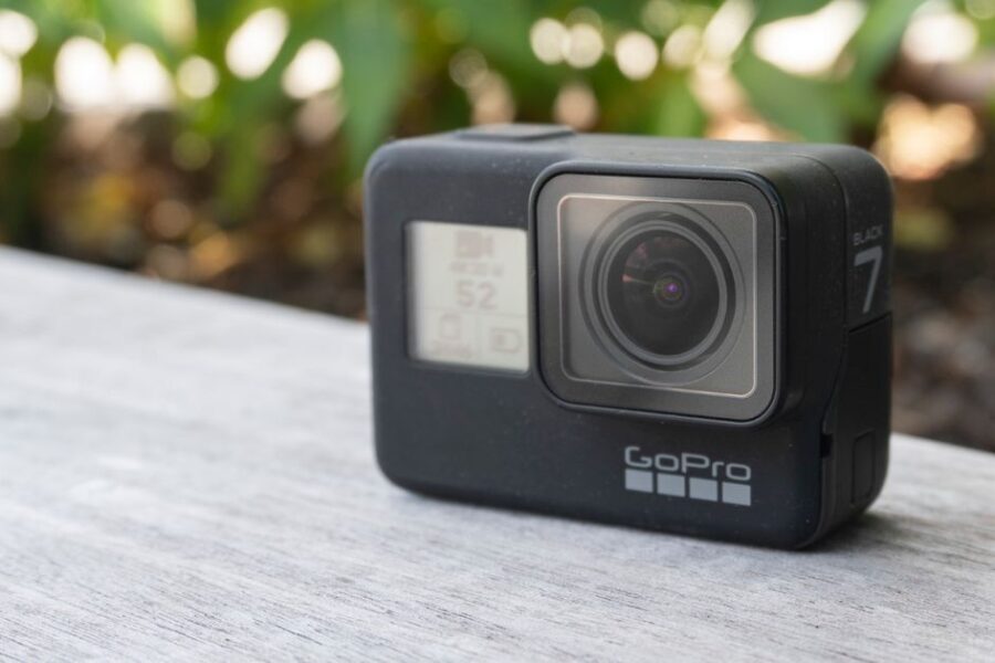 Ką pasirinkti – visiems gerai žinomą „GoPro Hero 7“ ar itin pigią kinišką alternatyvą?