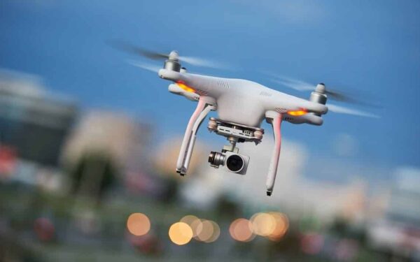 Keisis dronų skrydžių reglamentavimas. Ką svarbu žinoti?