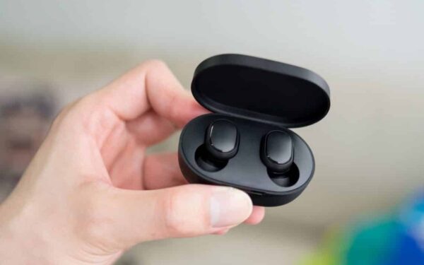 Konkursas: Laimėkite „Xiaomi Redmi AirDots“ belaidžius ausinukus