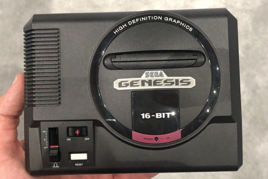 Naujoji „Sega“ konsolė „Genesis Mini“ – fantastiškas kūrinys retro gerbėjams