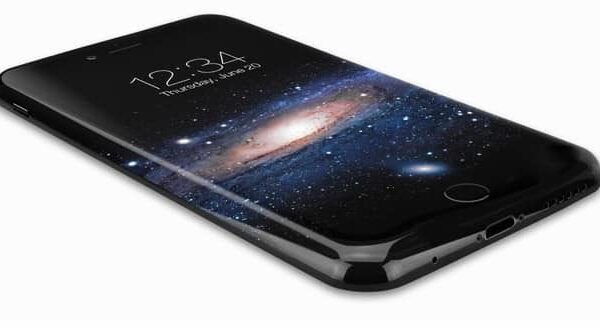 „Apple“ bėdos: gali pritrūkti OLED ekranų naujausiems „iPhone“ telefonams