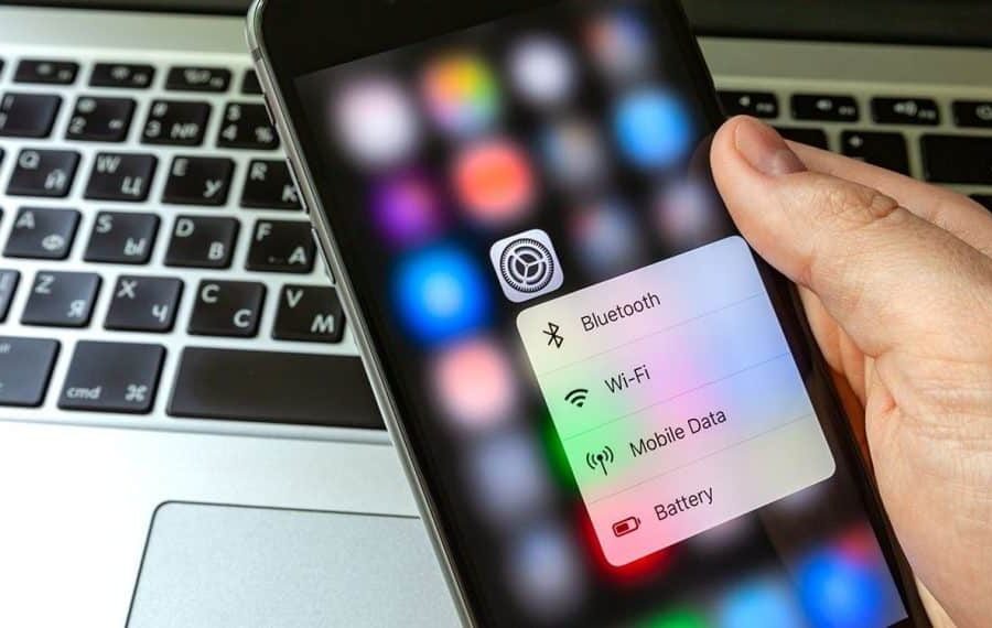 Bluetooth pažeidžiamumas leidžia sužinoti bet kokio telefono buvimo vietą