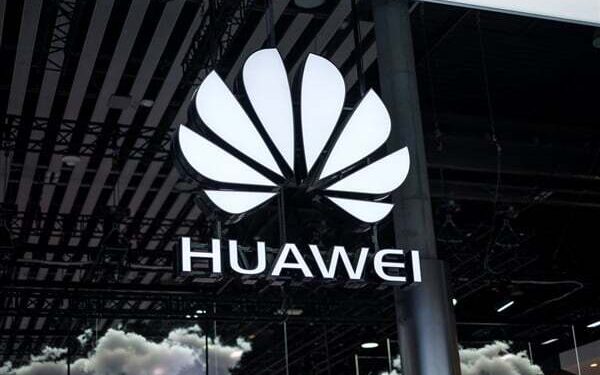 „Huawei“ siekia sumažinti savo priklausomybę nuo „Qualcomm“ ir „Mediatek“