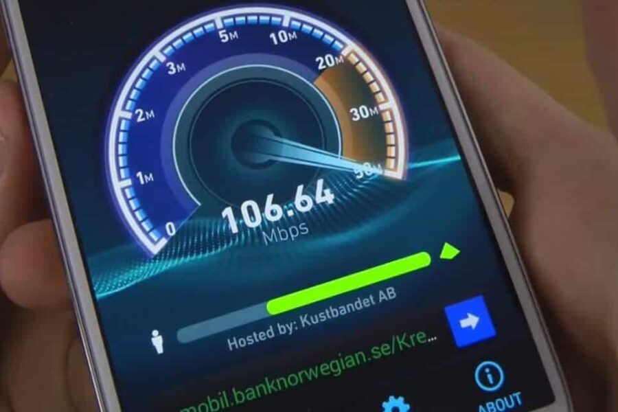 Mobiliosiose greičio lenktynėse – lyderių rokiruotė