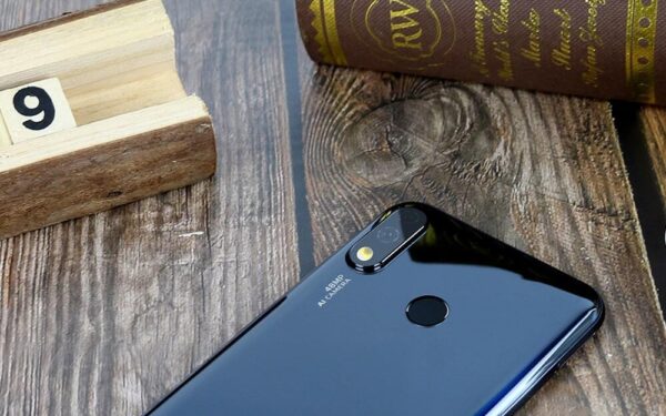 „Oukitel“ išleido „Redmi Note 7“ konkurentą už itin patrauklią kainą