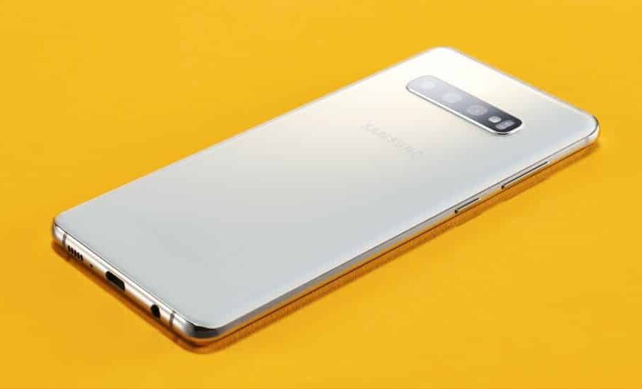 „Samsung Galaxy S11” bus žvėriškai greitas