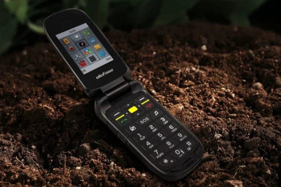 Sukels nostalgiją: „Ulefone“ netrukus išleis itin atsparų atlenkiamą telefoną