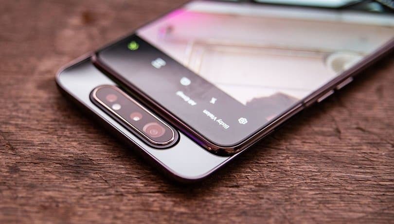 Z kartai sukurtą „Galaxy A80“ su besisukančia kamera jau galima įsigyti Lietuvoje