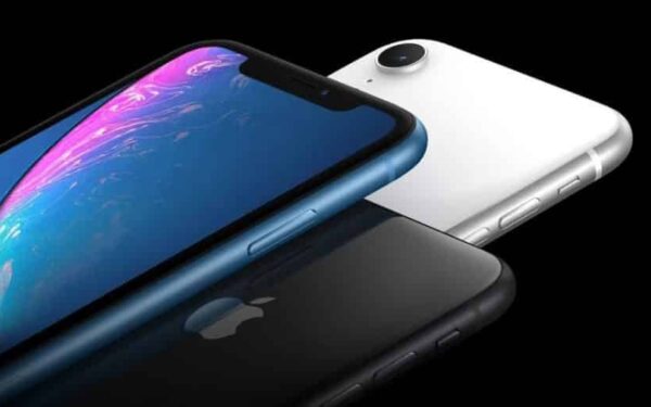 „Apple“ telefonų pardavimai ir toliau krinta, o „Xiaomi“ fiksuoja įspūdingą populiarumo augimą