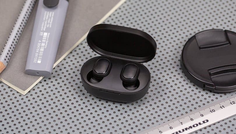 Ieškantiems pigių ausinukų – trys „Xiaomi“ pasiūlymai ir dar daugiau visko